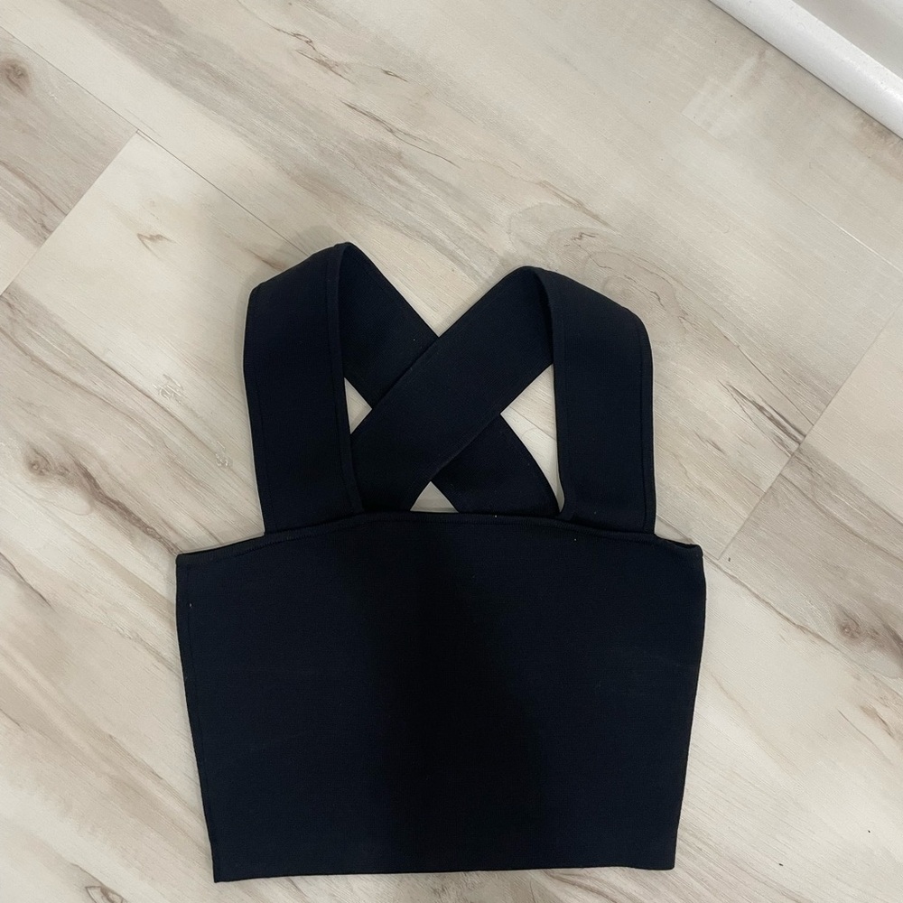 Babaton Black Cross-Back Tank Top